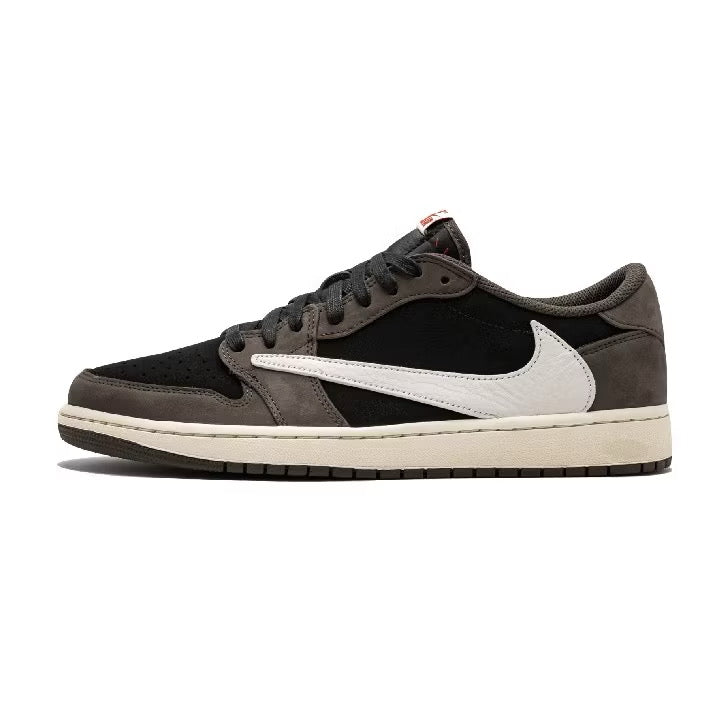 NK SB Dunk Bajo Travieso Scott Cactus Jack